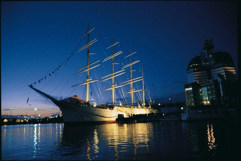 Hotel Barken Viking Gothenburg Exterior photo