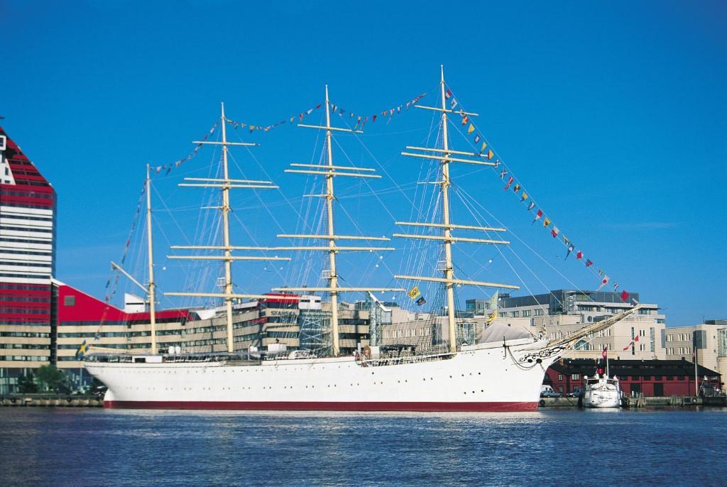 Hotel Barken Viking Gothenburg Exterior photo