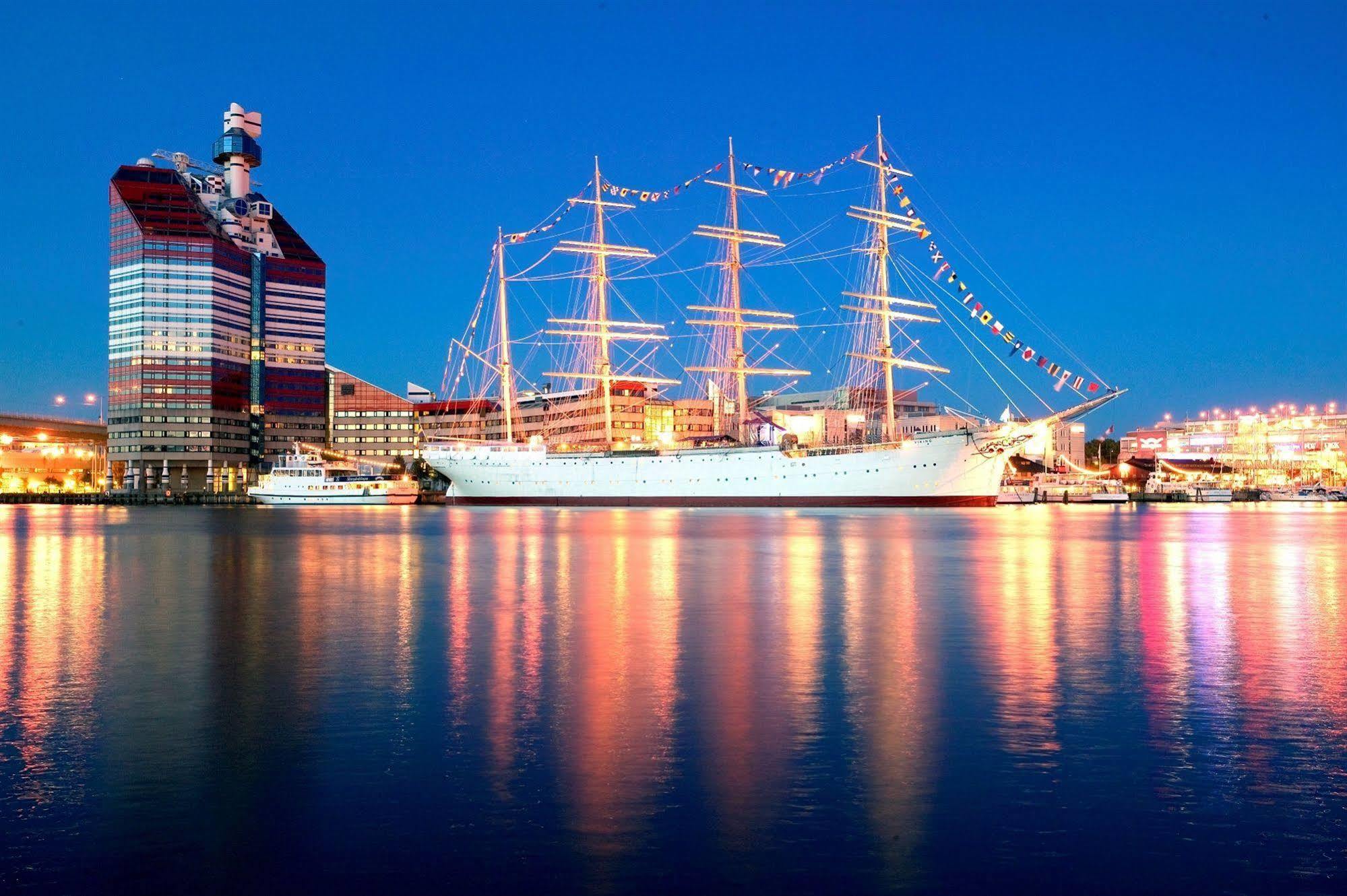 Hotel Barken Viking Gothenburg Exterior photo